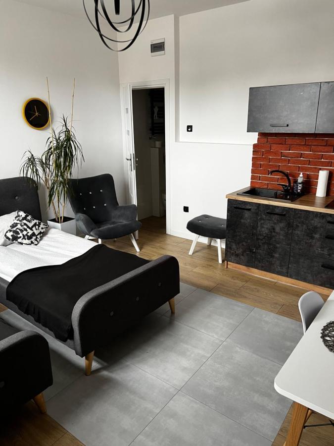 Hostel Suchedniow Екстер'єр фото